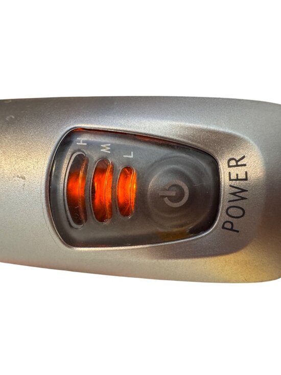 InStyler Rotating Iron IS1001 Hair Styler Adjustable Heat Silver 120V 60Hz 130W main image 4